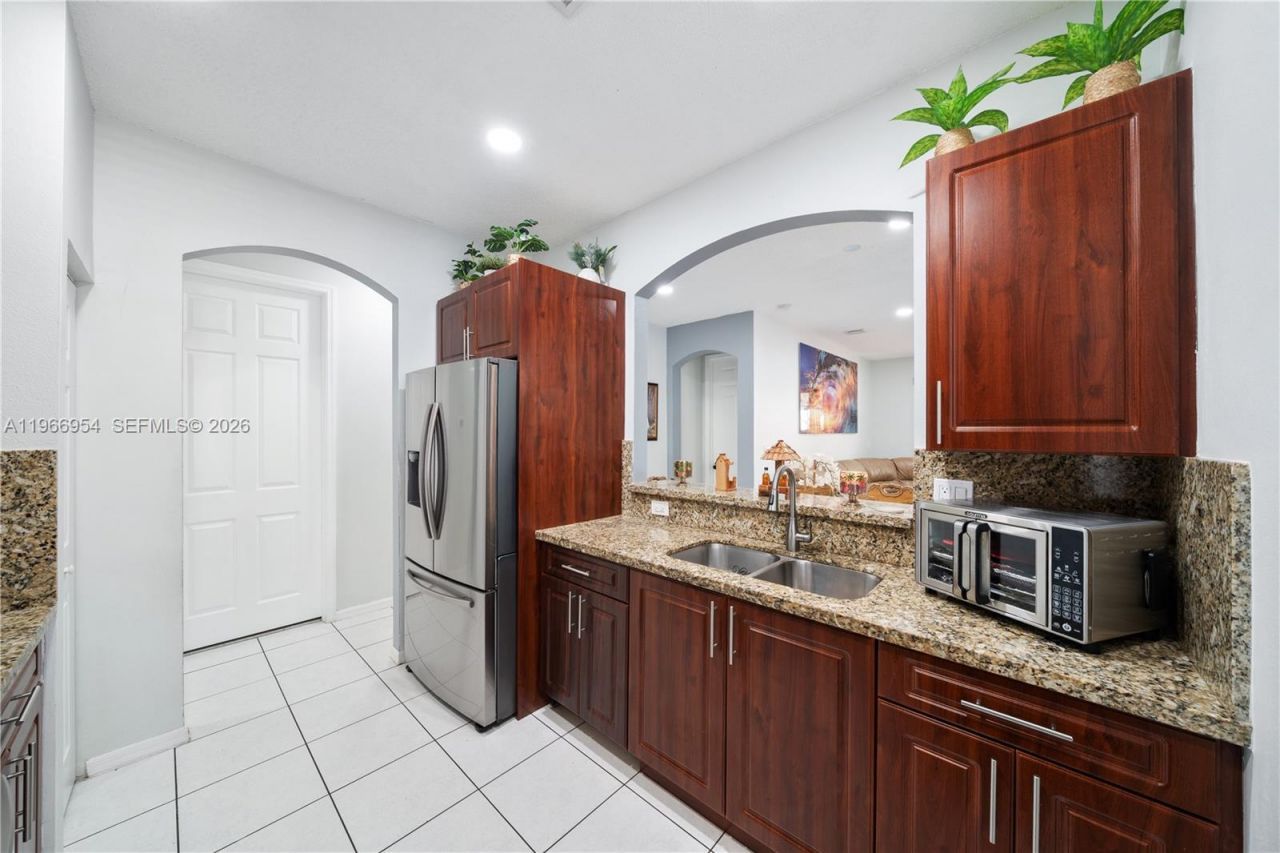 4217 NE 22nd Dr, Homestead, FL 33033 Photo