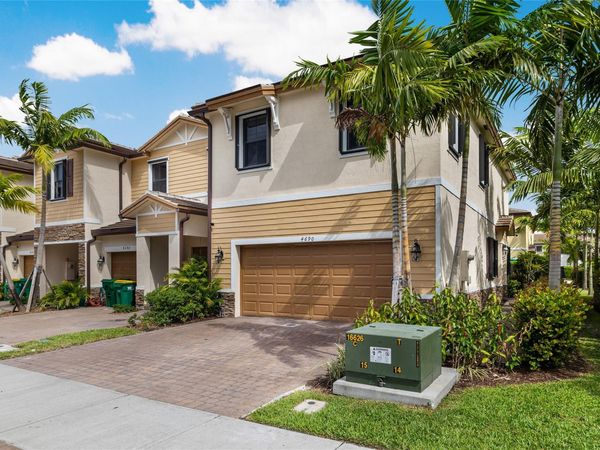 4690 Santa Cruz Way, Unit 000, Davie, FL 33314