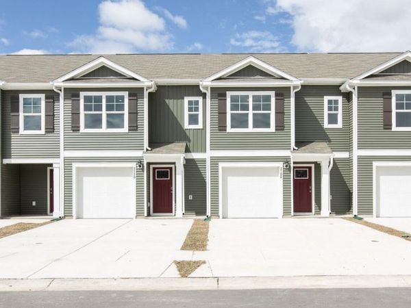 4330 Majesty Drive, Unit 355, Castle Hayne, NC 28429