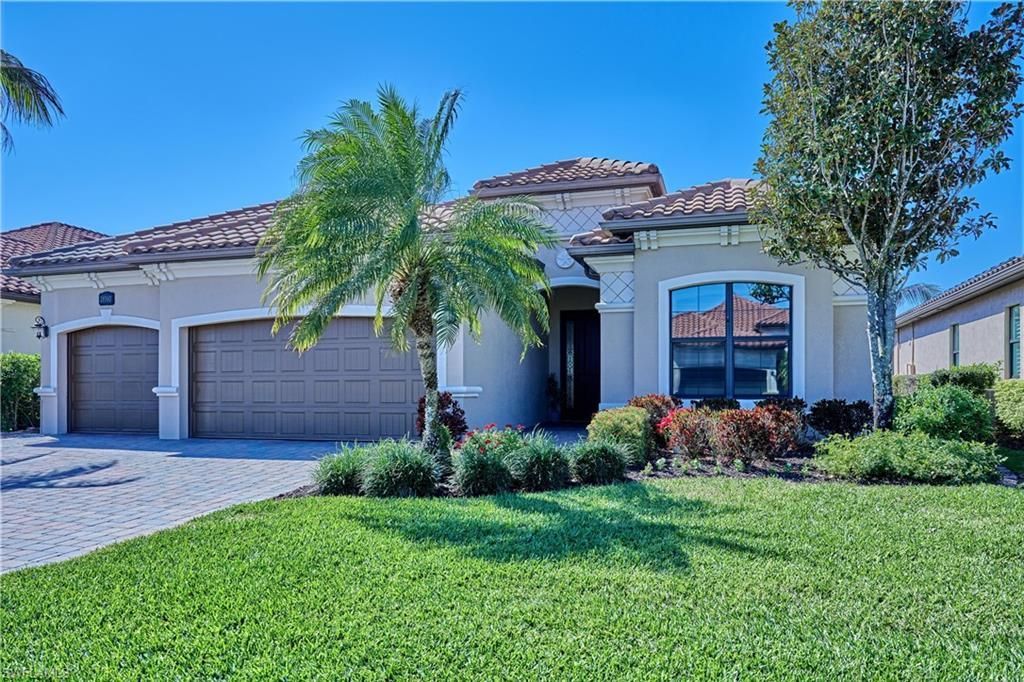 28560 Longford Ct, Bonita Springs, FL 34135 Main Photo