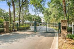 15 Sunset Boulevard photo 4