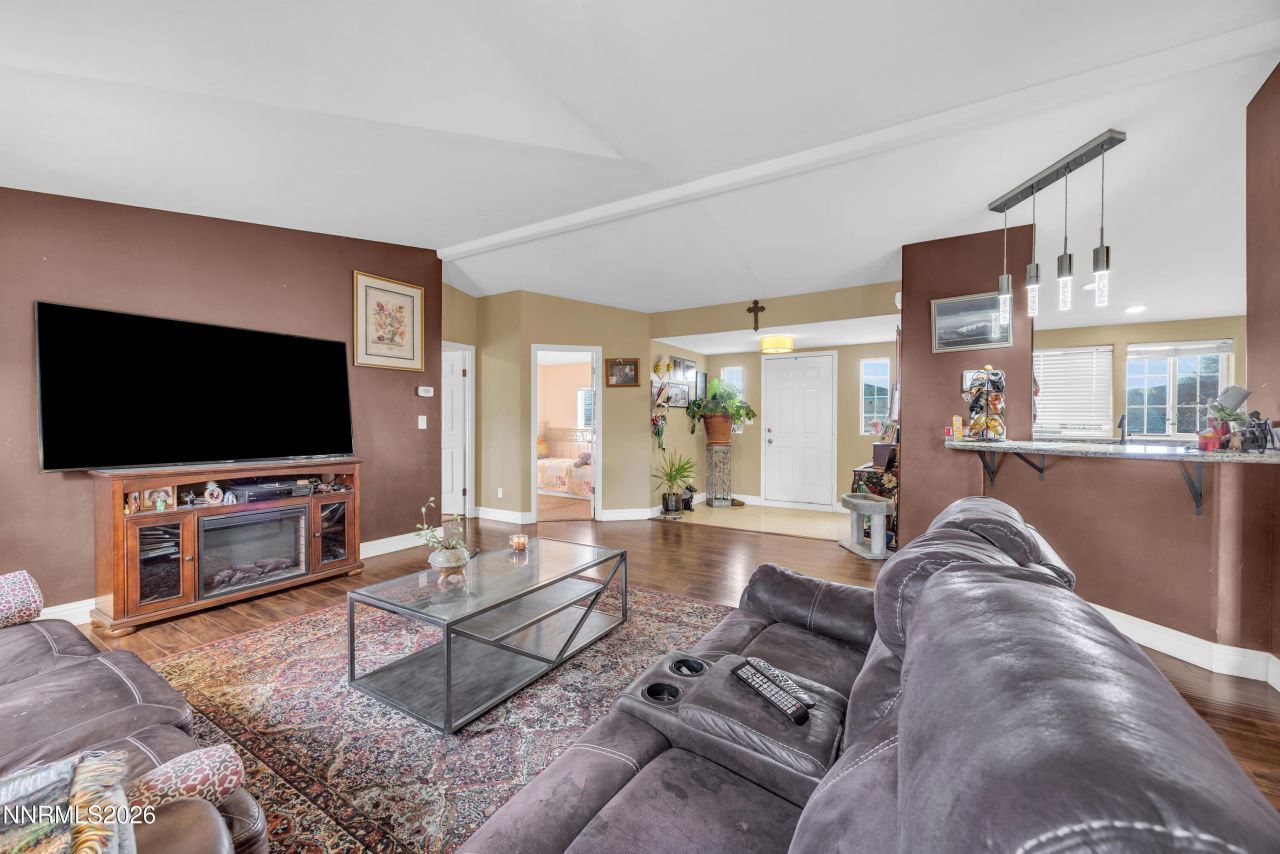 592 Morgan Circle, Sun Valley, NV 89433 Photo