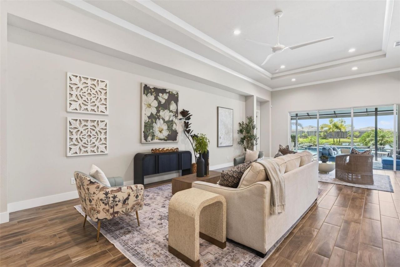8134 Redonda Loop, Lakewood Ranch, FL 34202 Photo