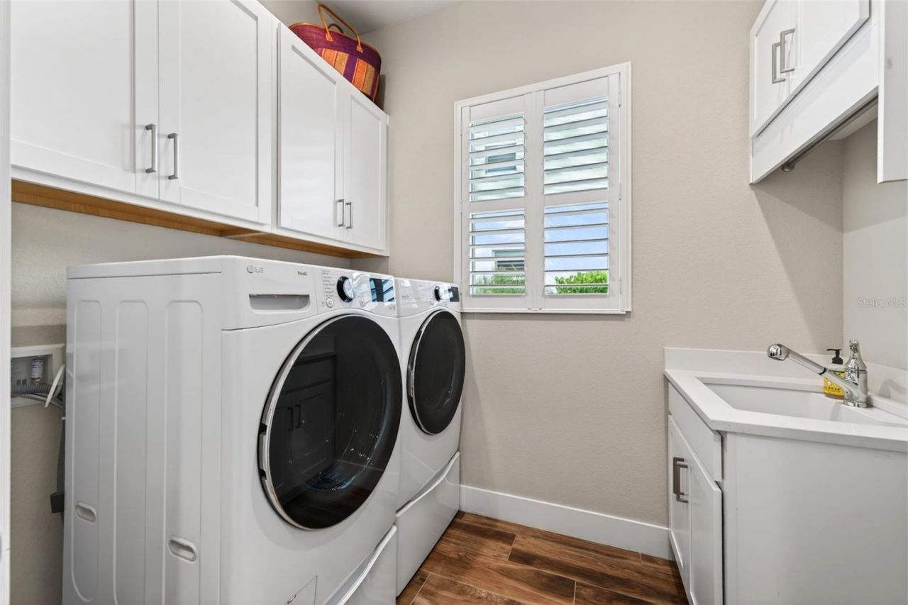 8134 Redonda Loop, Lakewood Ranch, FL 34202 Photo