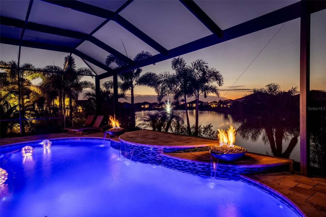 8134 Redonda Loop, Lakewood Ranch, FL 34202 Photo