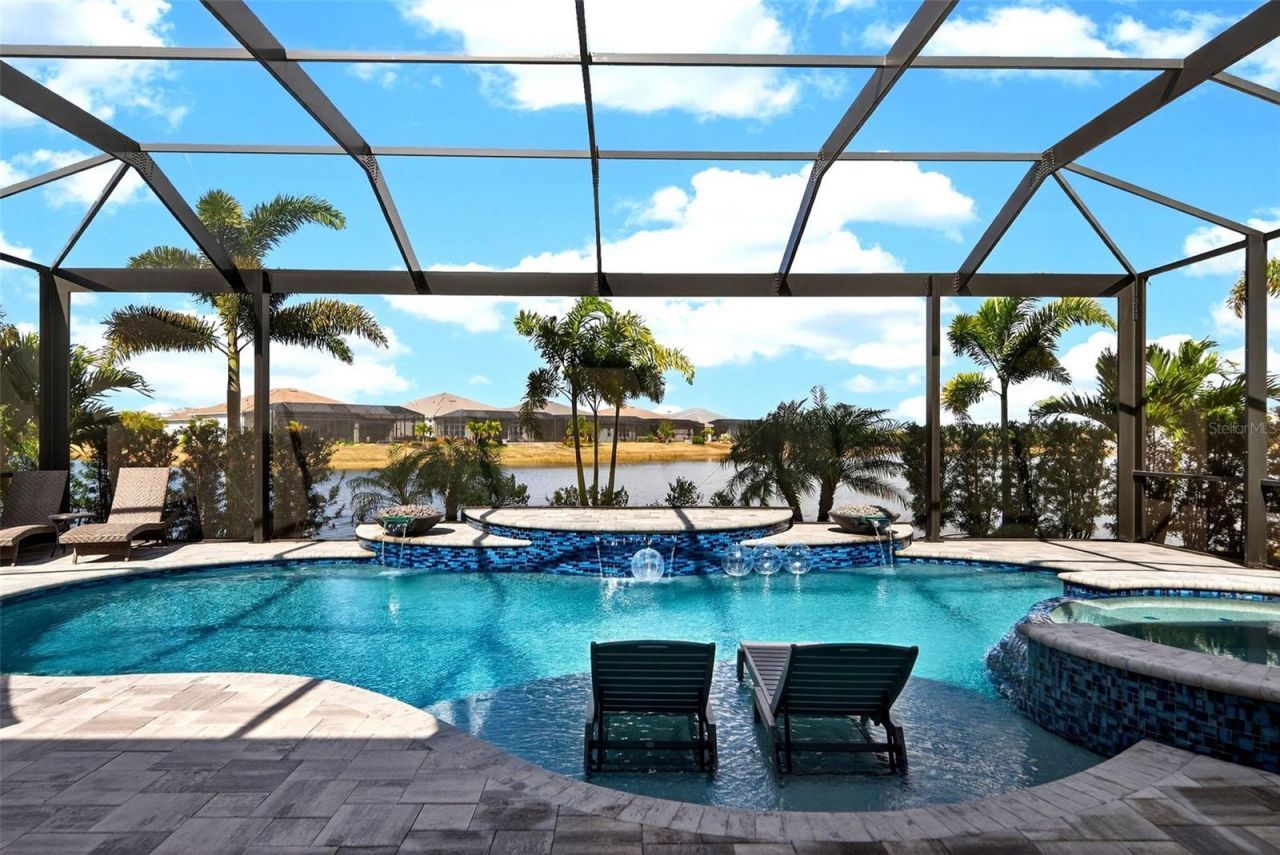 8134 Redonda Loop, Lakewood Ranch, FL 34202 Photo