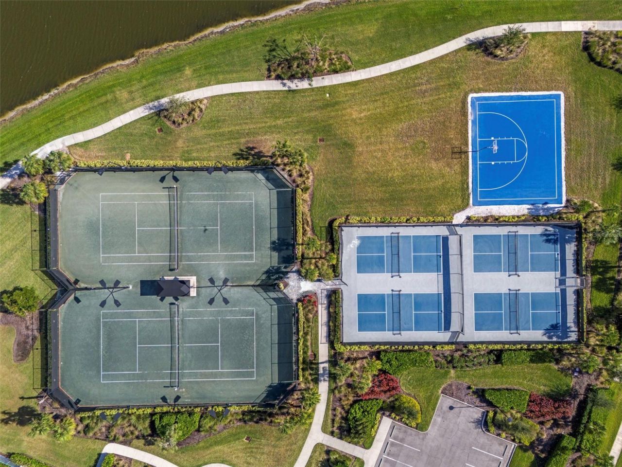 8134 Redonda Loop, Lakewood Ranch, FL 34202 Photo