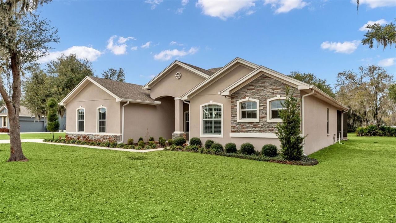 6482 English Creek Drive, Lakeland, FL 33811 Photo