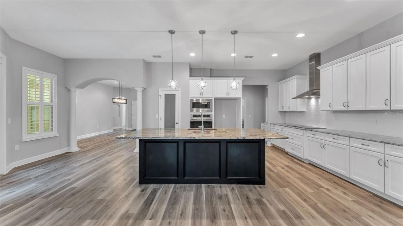 6482 English Creek Drive, Lakeland, FL 33811 Photo