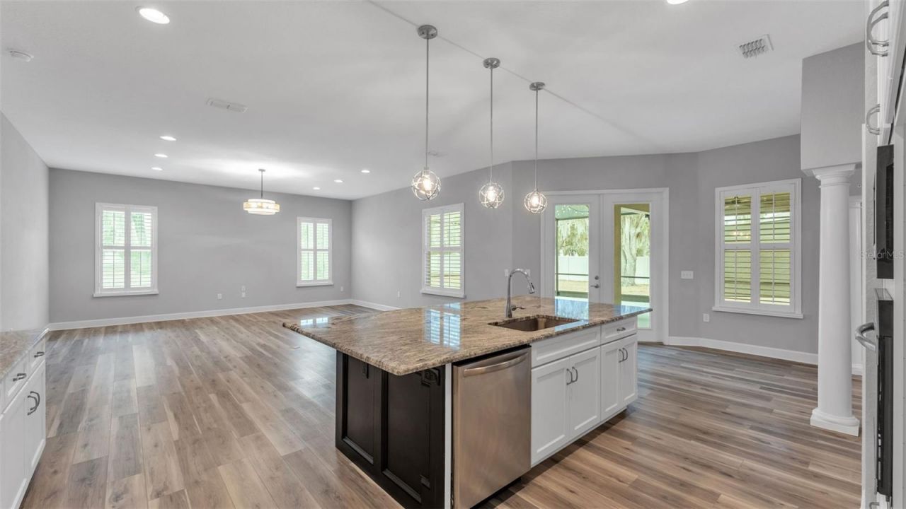 6482 English Creek Drive, Lakeland, FL 33811 Photo