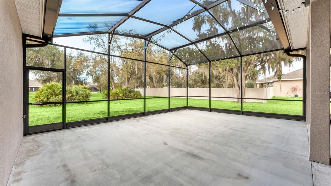 6482 English Creek Drive, Lakeland, FL 33811 Photo