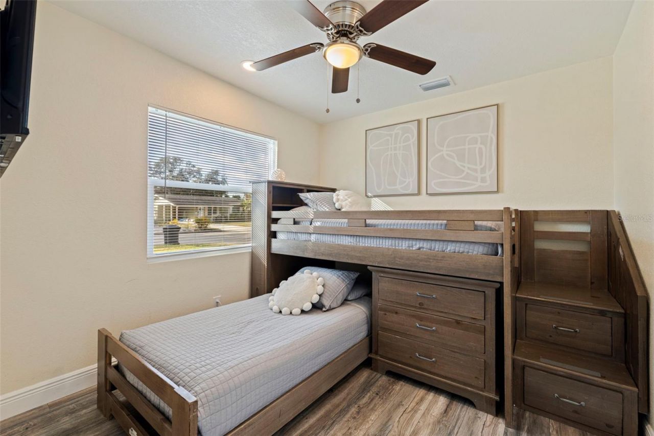 8011 26th Avenue N, Saint Petersburg, FL 33710 Photo