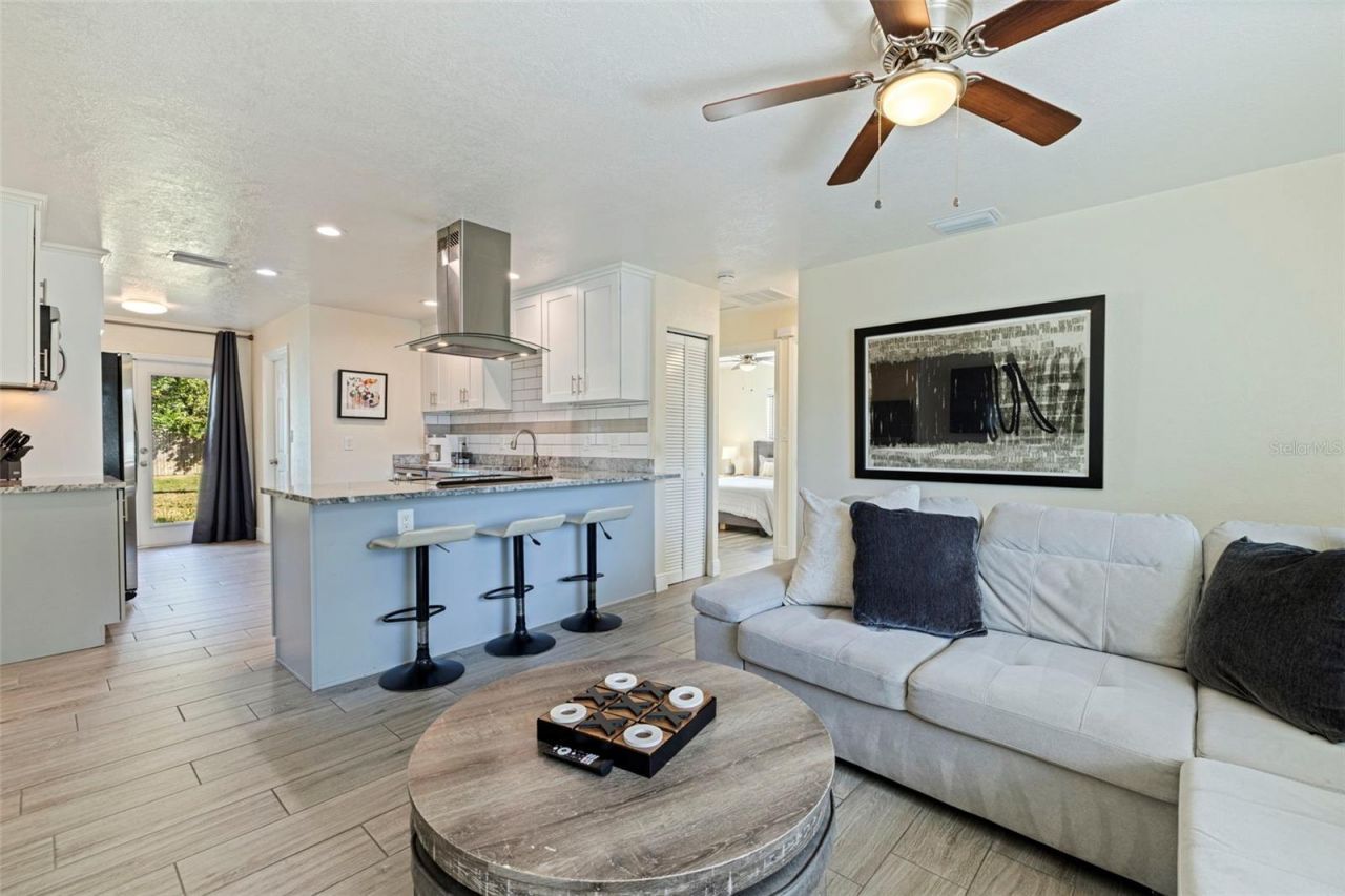 8011 26th Avenue N, Saint Petersburg, FL 33710 Photo