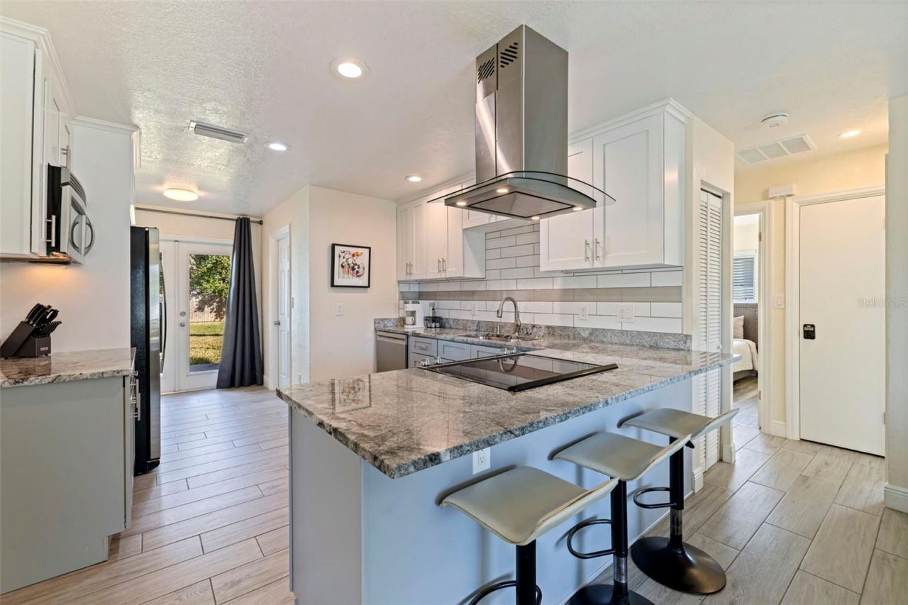 8011 26th Avenue N, Saint Petersburg, FL 33710 Photo