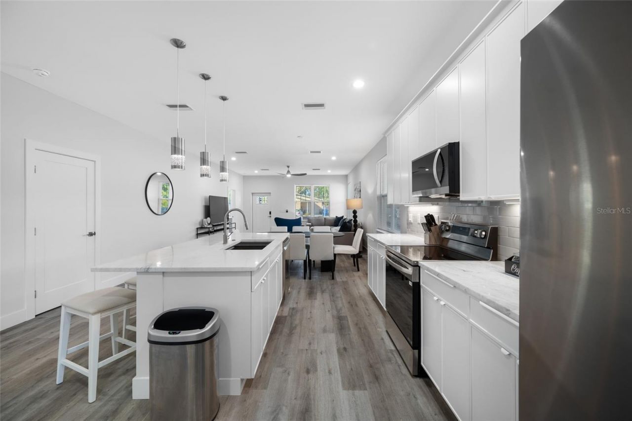 2150 43rd Terrace N, Saint Petersburg, FL 33714 Photo