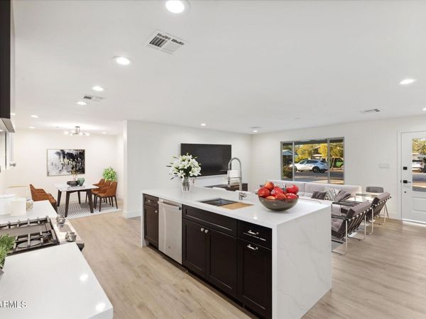 7035 E CYPRESS Street, Scottsdale, AZ 85257