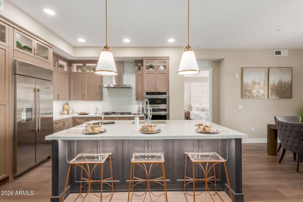 5250 E Deer Valley Drive, Unit 246, Phoenix, AZ 85054 Main Photo