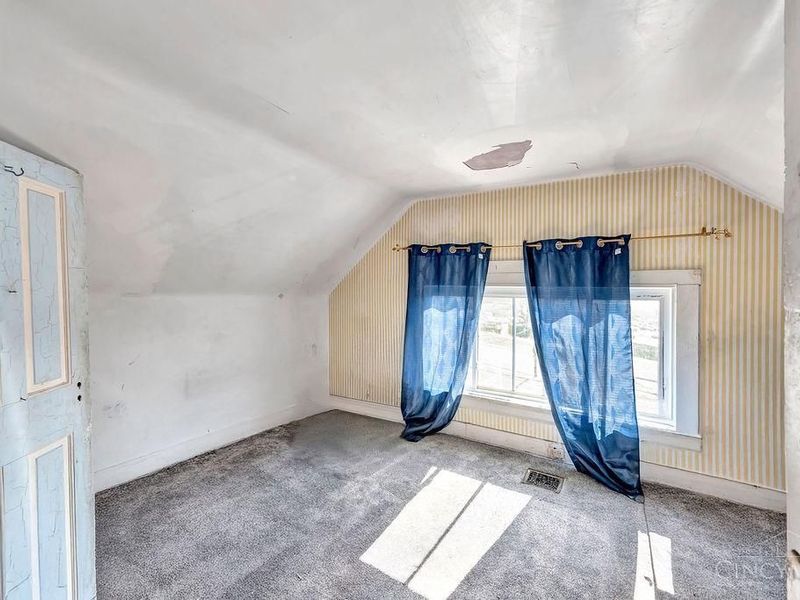 1506 Dixmont Avenue, Cincinnati, OH 45207 Photo 28