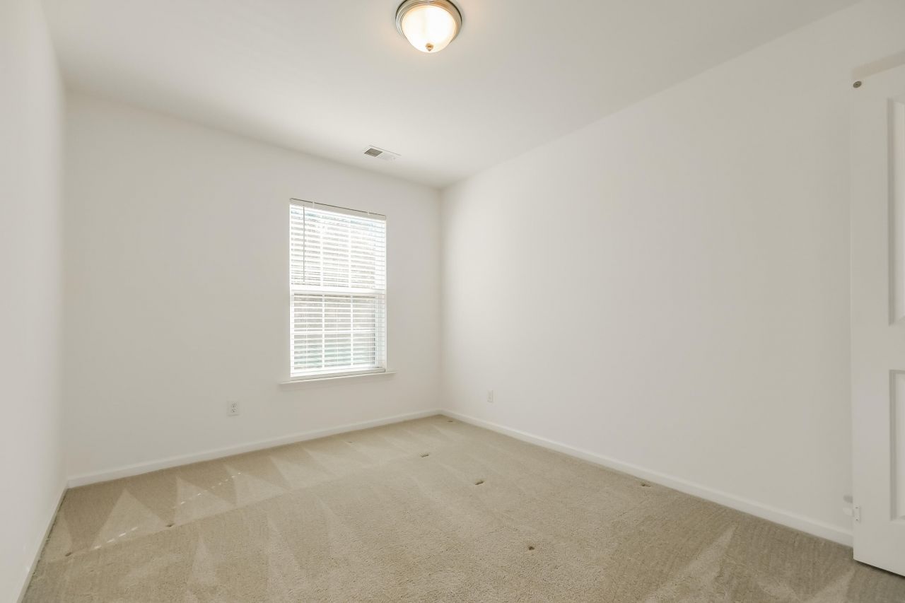 134 Alpine Road Photo 13