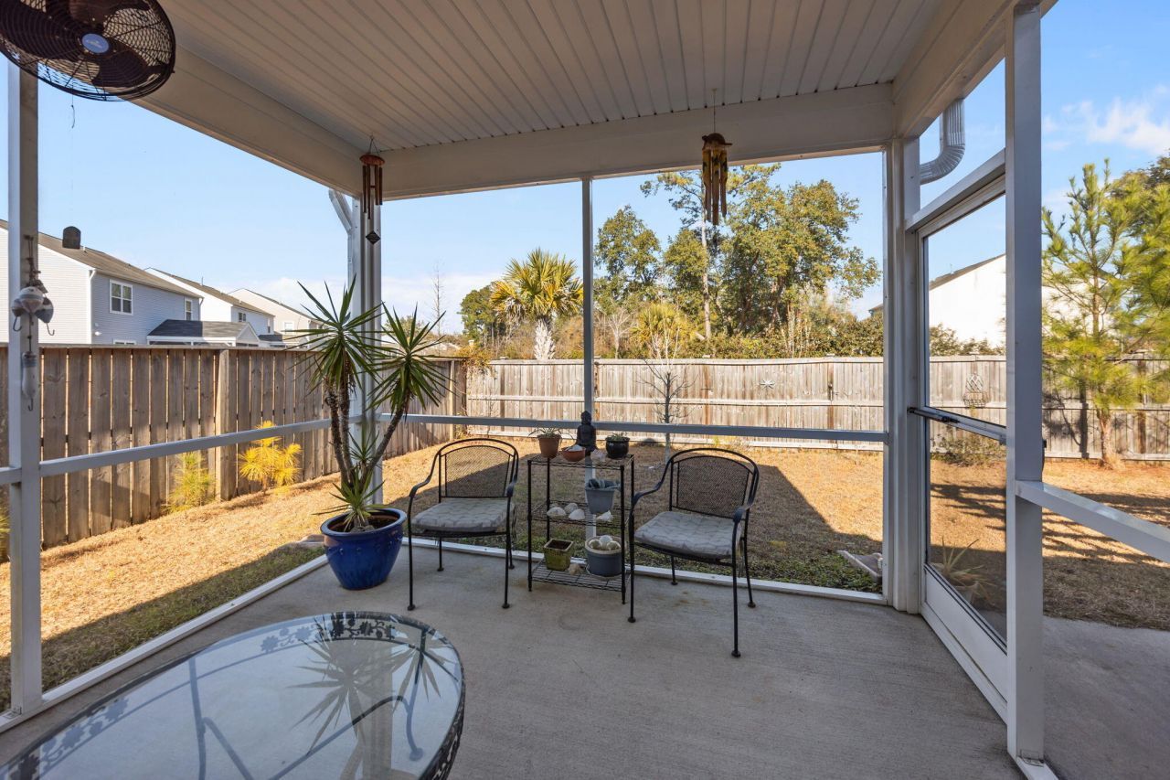 3050 Vincent Astor Drive Photo 29