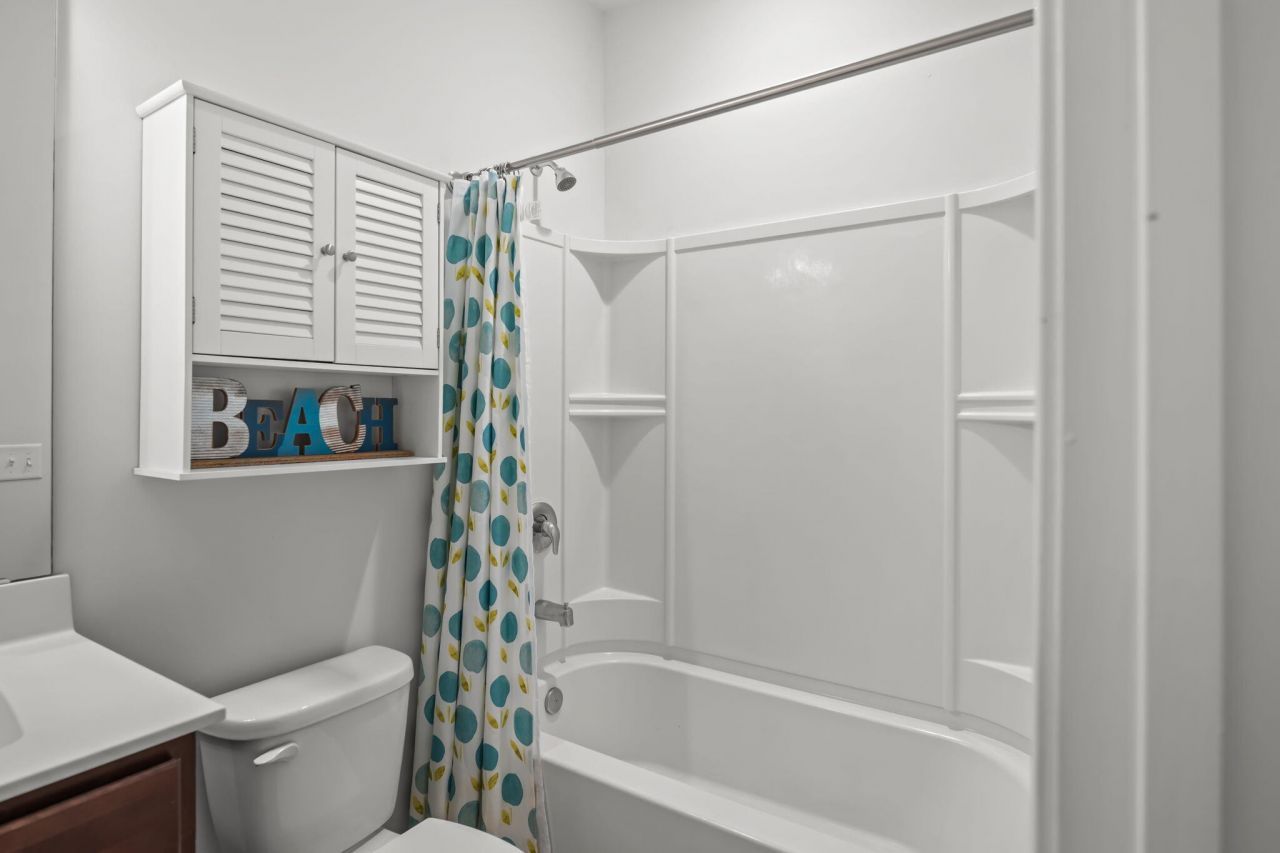 3050 Vincent Astor Drive Photo 46