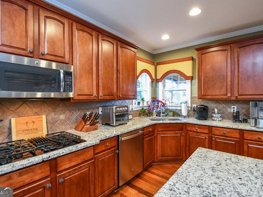 Property Image 24