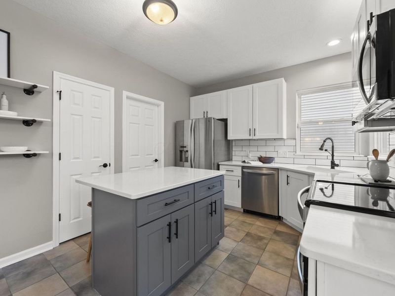 7250 Upper Albany Drive, New Albany, OH 43054 Photo 9