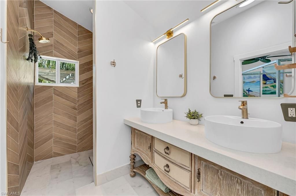 1155 12th St N, Naples, FL 34102 Photo