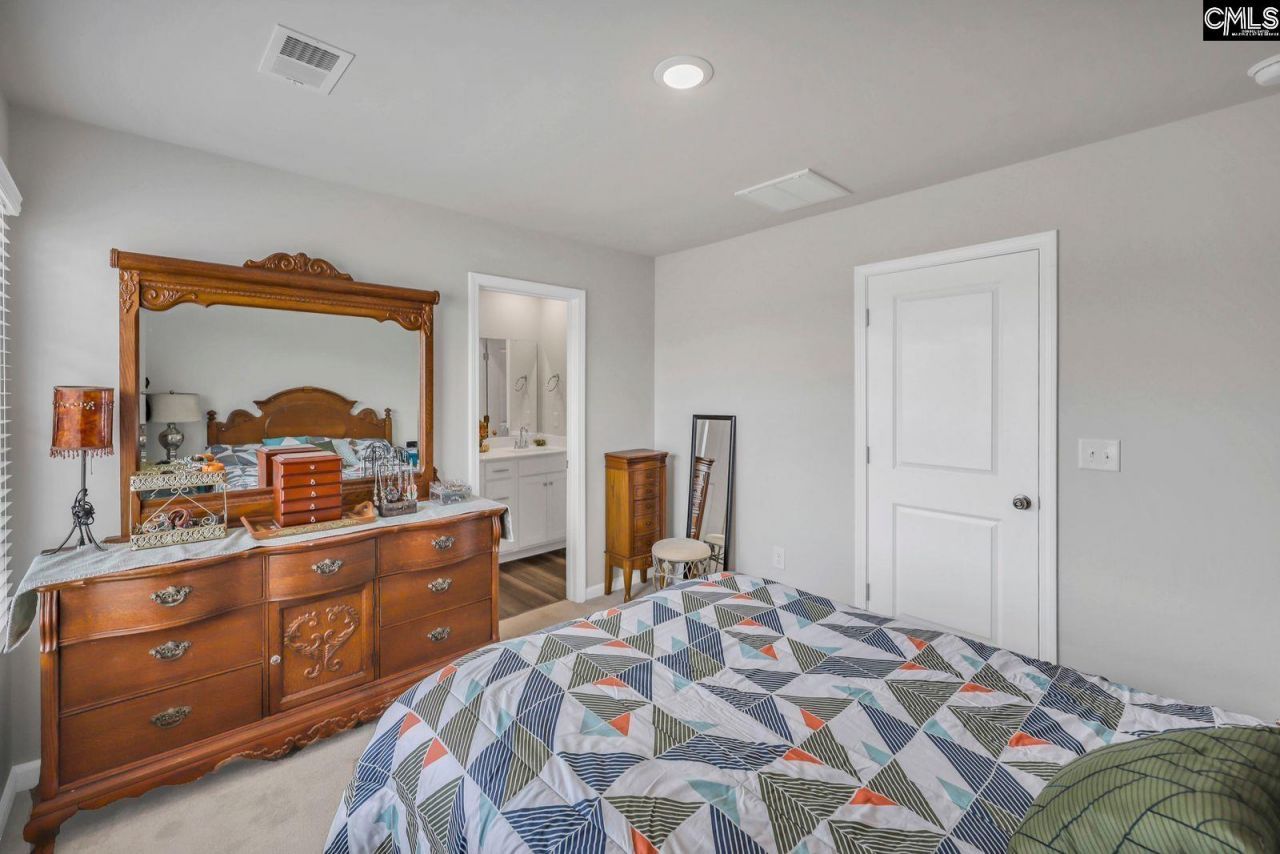 215 Bones Road Photo 10