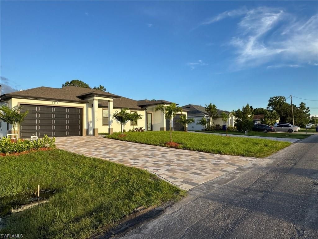 109/111 Harry Ave S, Lehigh Acres, FL 33973 Photo