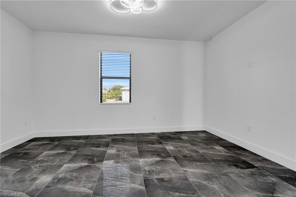 109/111 Harry Ave S, Lehigh Acres, FL 33973 Photo