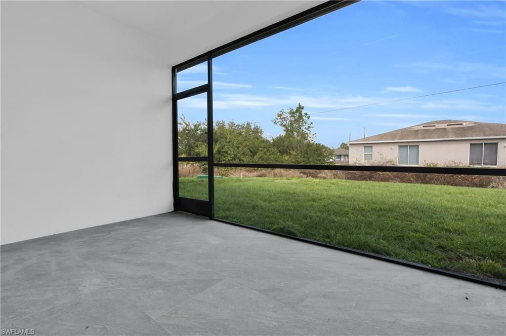 109/111 Harry Ave S, Lehigh Acres, FL 33973 Photo