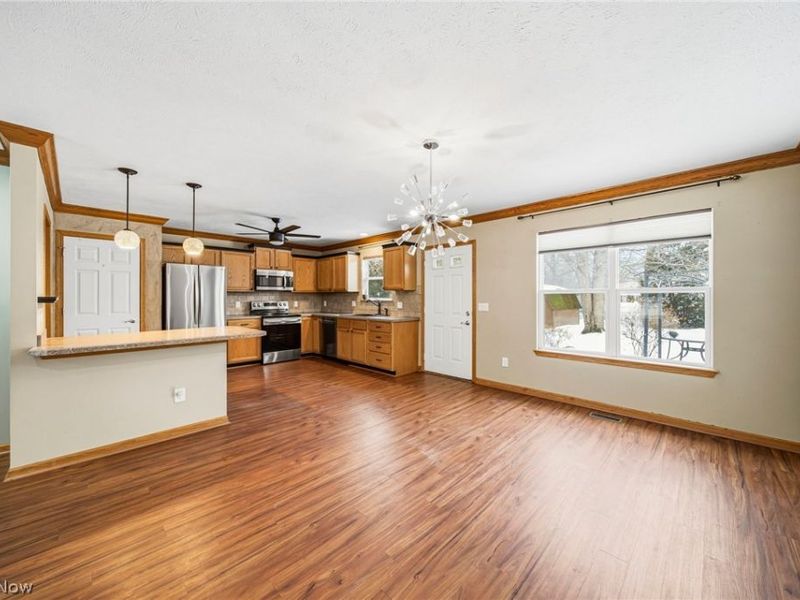 67 Red Pine Drive, Painesville, OH 44077 Photo 7