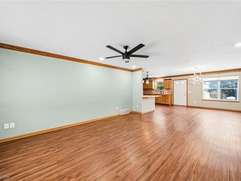 67 Red Pine Drive, Painesville, OH 44077 Photo 8