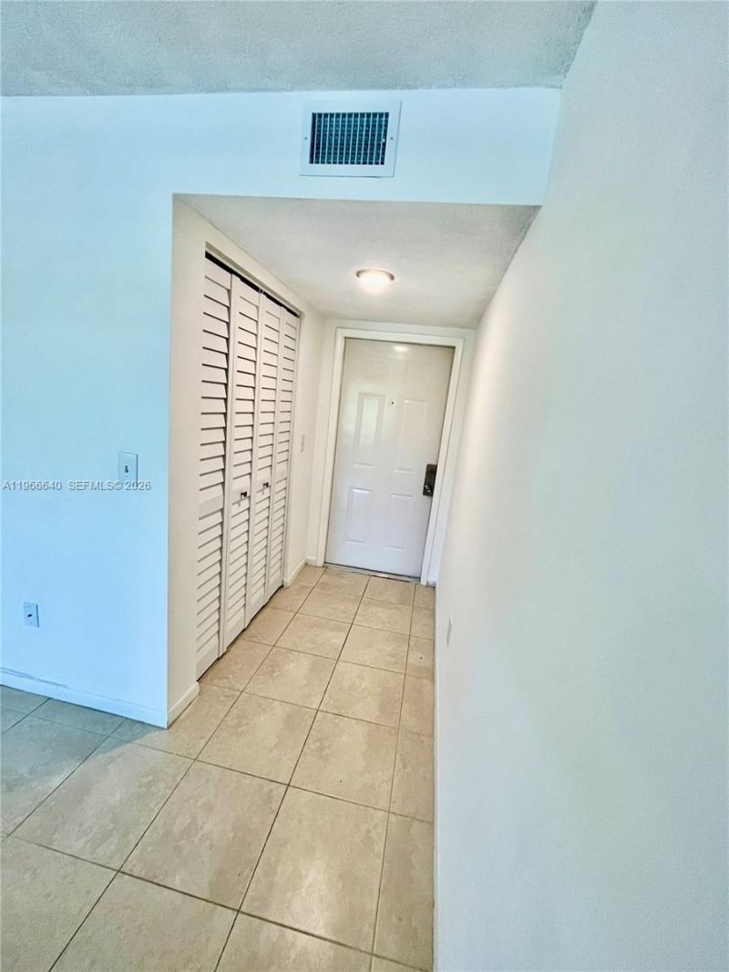 815 W Boynton Beach Blvd , Unit 4-105, Boynton Beach, FL 33426 Photo