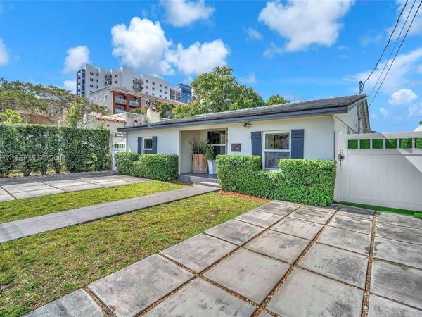 634 SW 63rd Ave, Miami, FL 33144