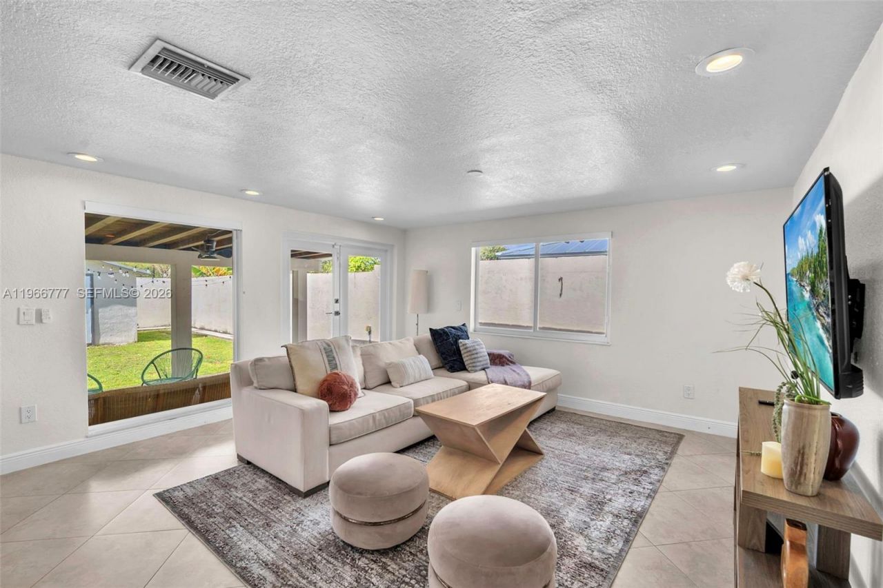 634 SW 63rd Ave, Miami, FL 33144 Photo