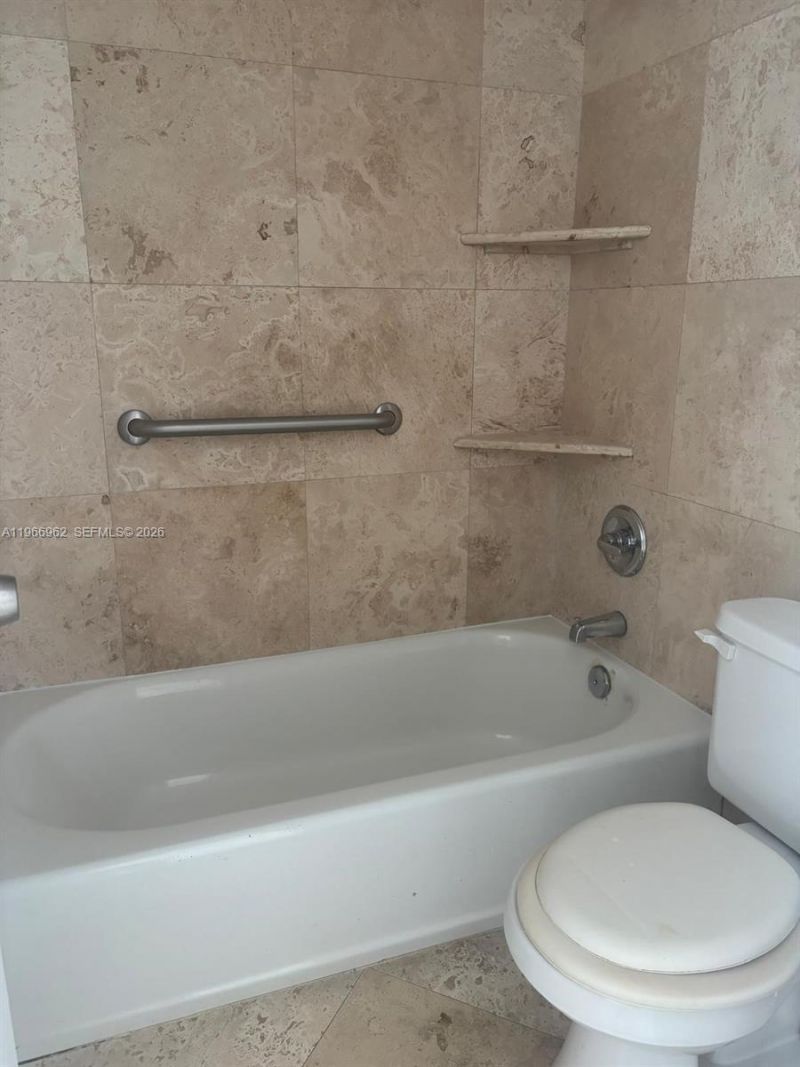 19715 SW 114th Ave , Unit 352, Miami, FL 33157 Photo