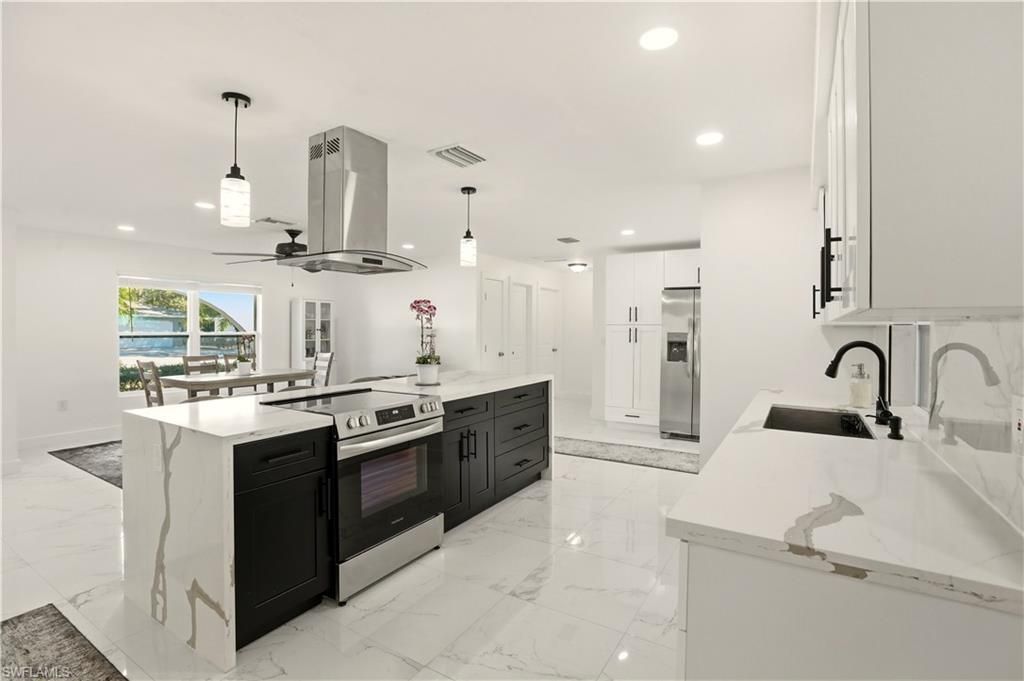 6055 Macbeth Ln, Fort Myers, FL 33908 Photo