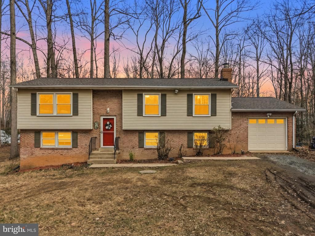 130 Sequester Drive, Stafford, VA 22556 Main Photo