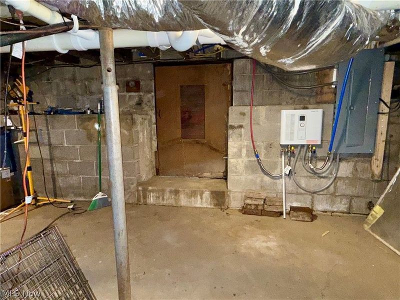 2430 S Hametown Road, Norton, OH 44203 Photo 31