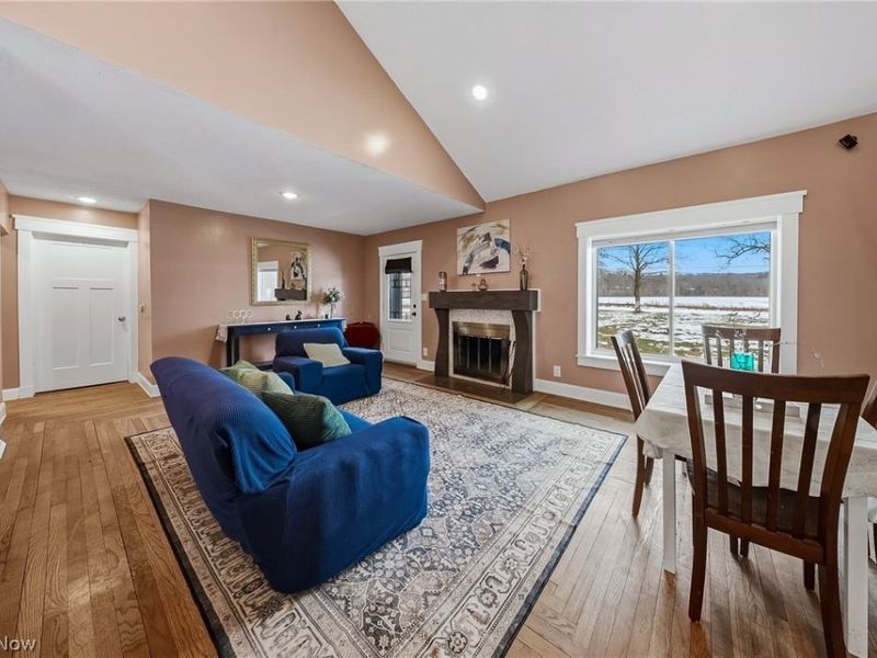 2430 S Hametown Road, Norton, OH 44203 Photo 4