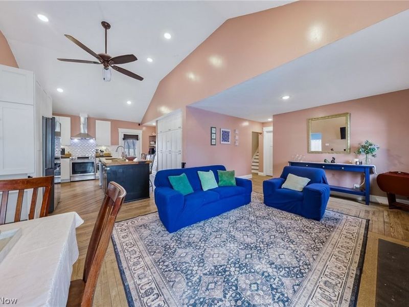 2430 S Hametown Road, Norton, OH 44203 Photo 5