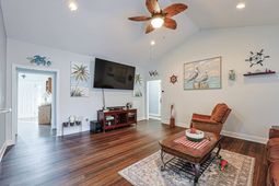 6777 Hampton Rd. photo 4