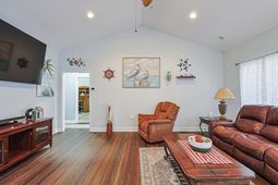 6777 Hampton Rd. photo 4