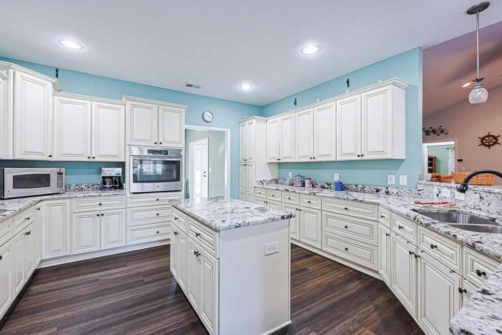 6777 Hampton Rd. Photo 8