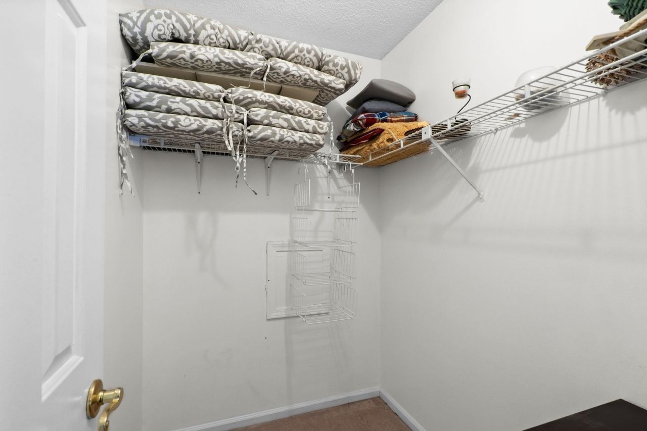 1109 Fox Sparrow Dr. Photo 14