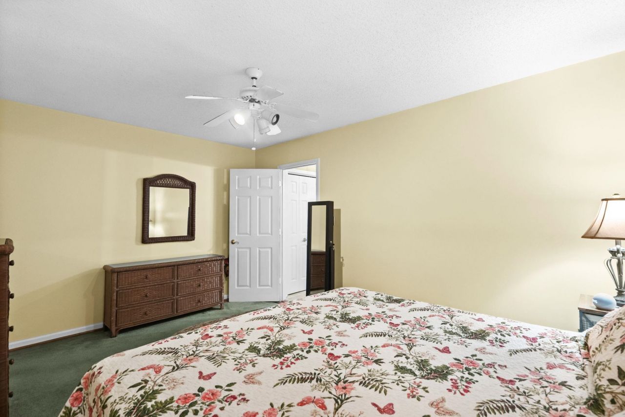 1109 Fox Sparrow Dr. Photo 16