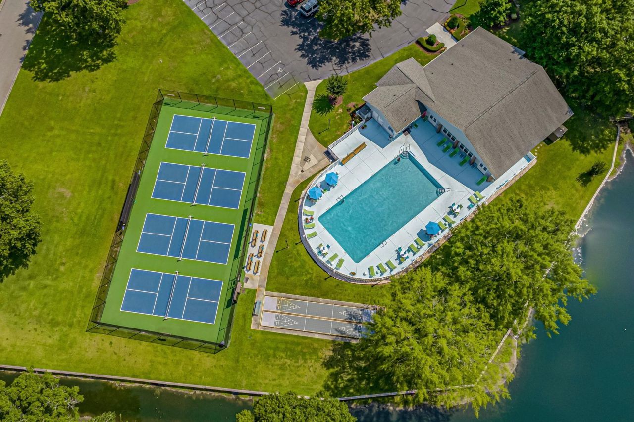 1109 Fox Sparrow Dr. Photo 22