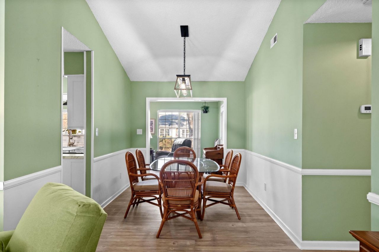 1109 Fox Sparrow Dr. Photo 5